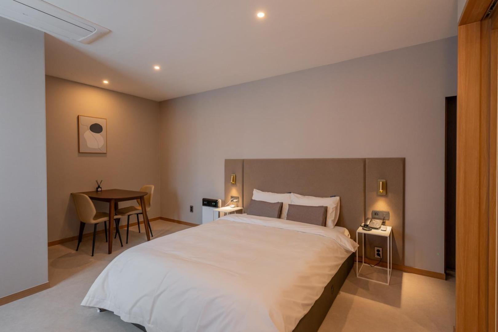 H-Avenue Hotel Munhyeon Busan Buitenkant foto